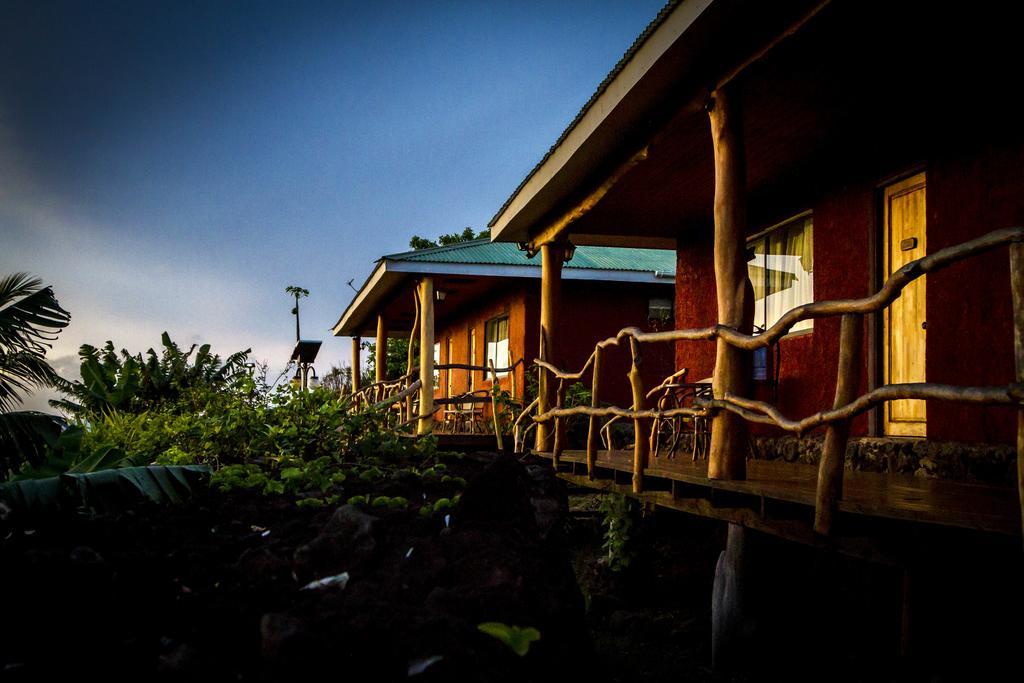 Pikera Uri Eco Lodge Ханга-Роа Экстерьер фото