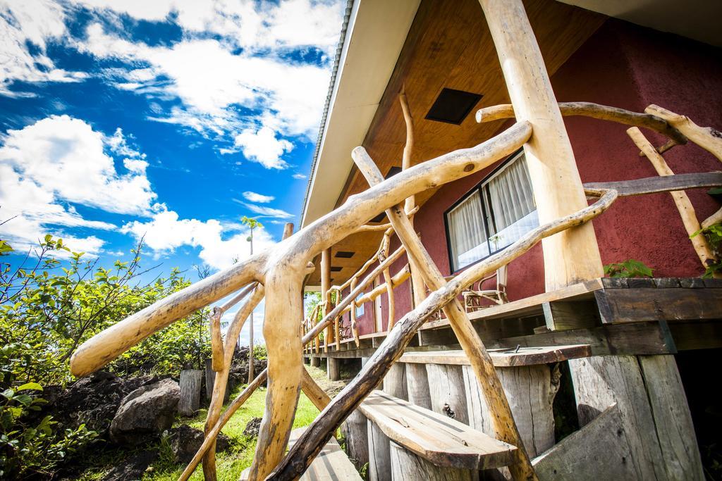 Pikera Uri Eco Lodge Ханга-Роа Экстерьер фото